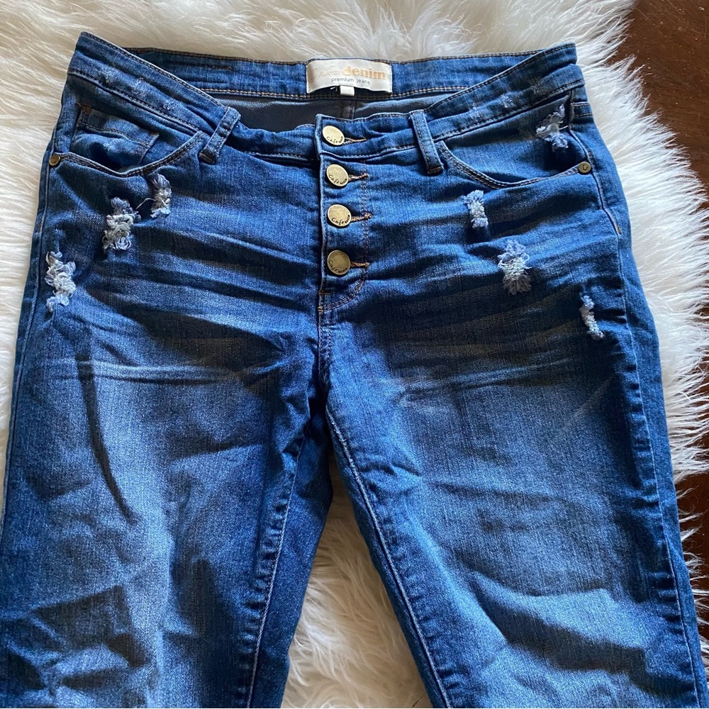 Cafe Denim Size 9/10 High waist Skinny Leg Distressed Pants